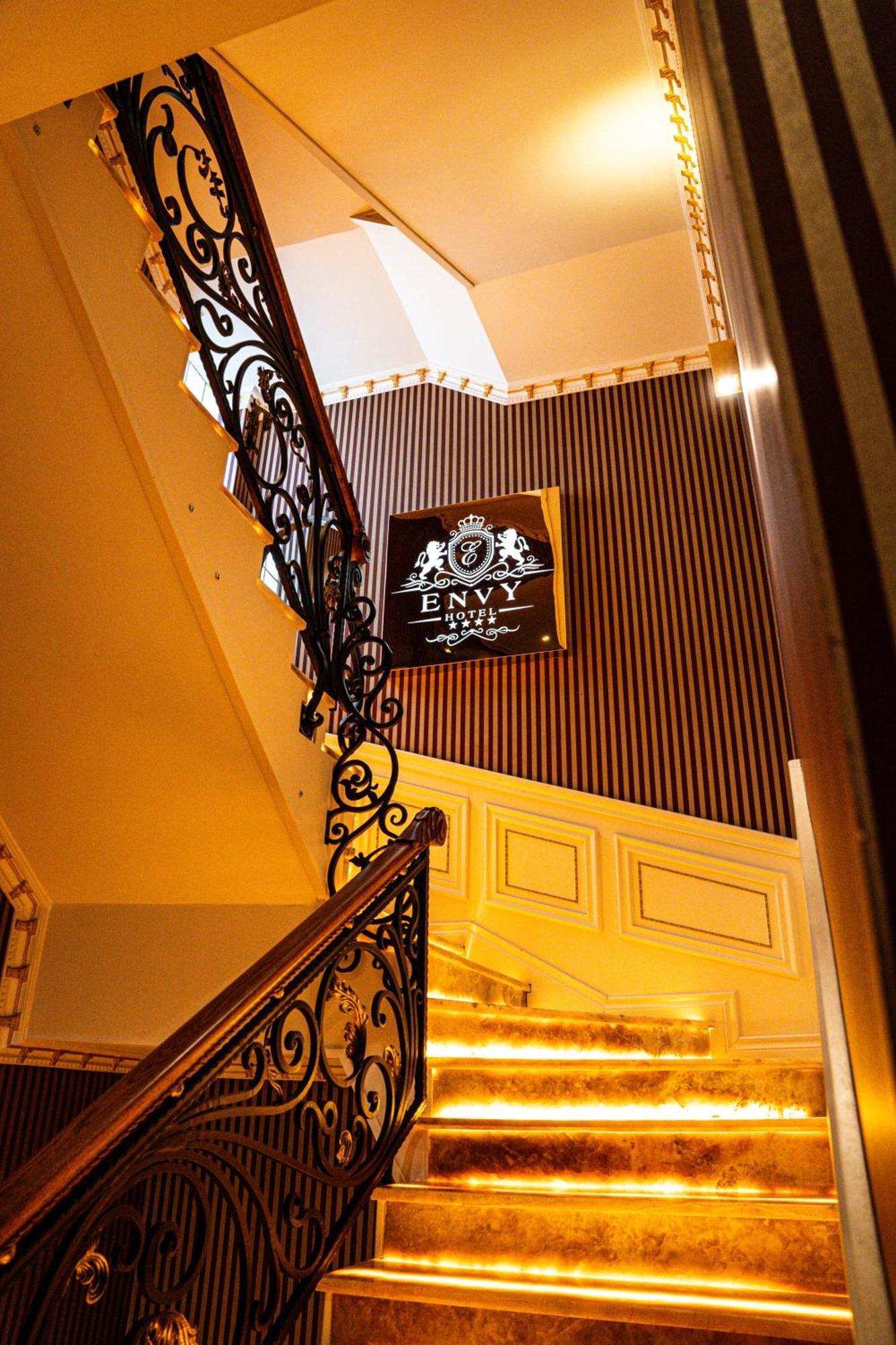 Envy Hotel Durres Bagian luar foto